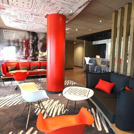Ibis Aurillac Buitenkant foto